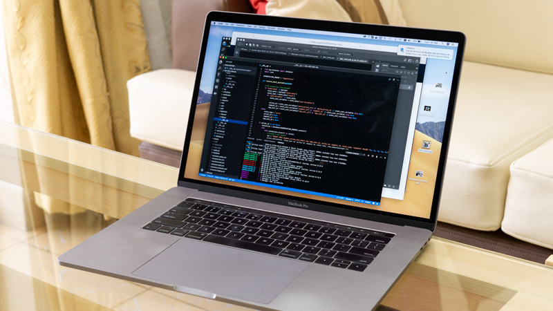 Macbook sẽ gi&uacute;p cho việc lập tr&igrave;nh của bạn dễ d&agrave;ng v&agrave; bớt giật lag